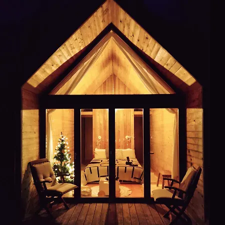 Kamp Koren Apartament *