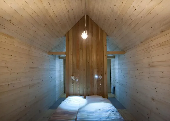 アパート Kamp Koren