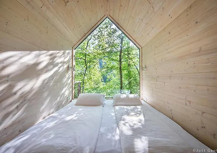 アパート Kamp Koren コバリード